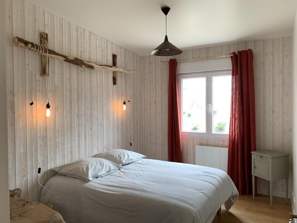 Charmante Maison De Campagne En Pierres Et Bois Sartilly-Baie-Bocage Eksteriør billede
